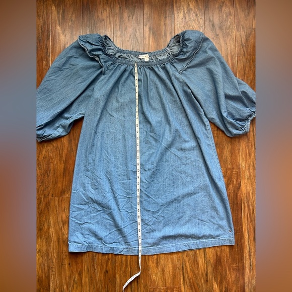Tommy Hilfiger Classic Women’s Size Medium Denim Dress With Logo - Picture 6 of 7